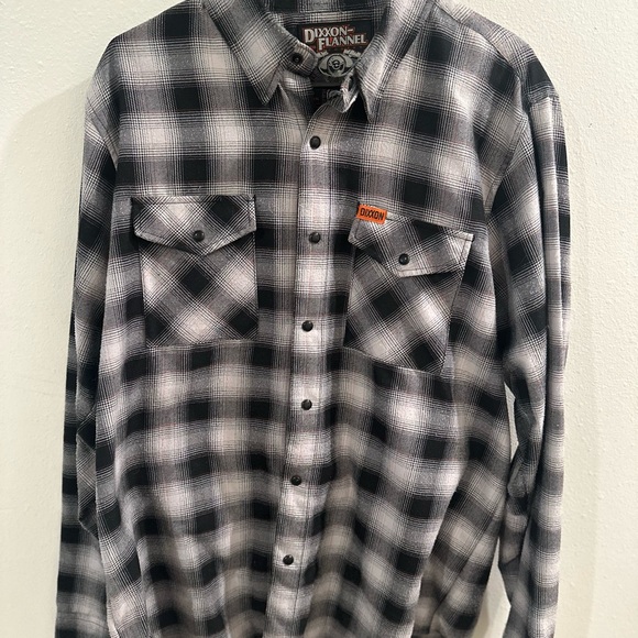 Dixxon Flannel “Big Twin” - Picture 2 of 3